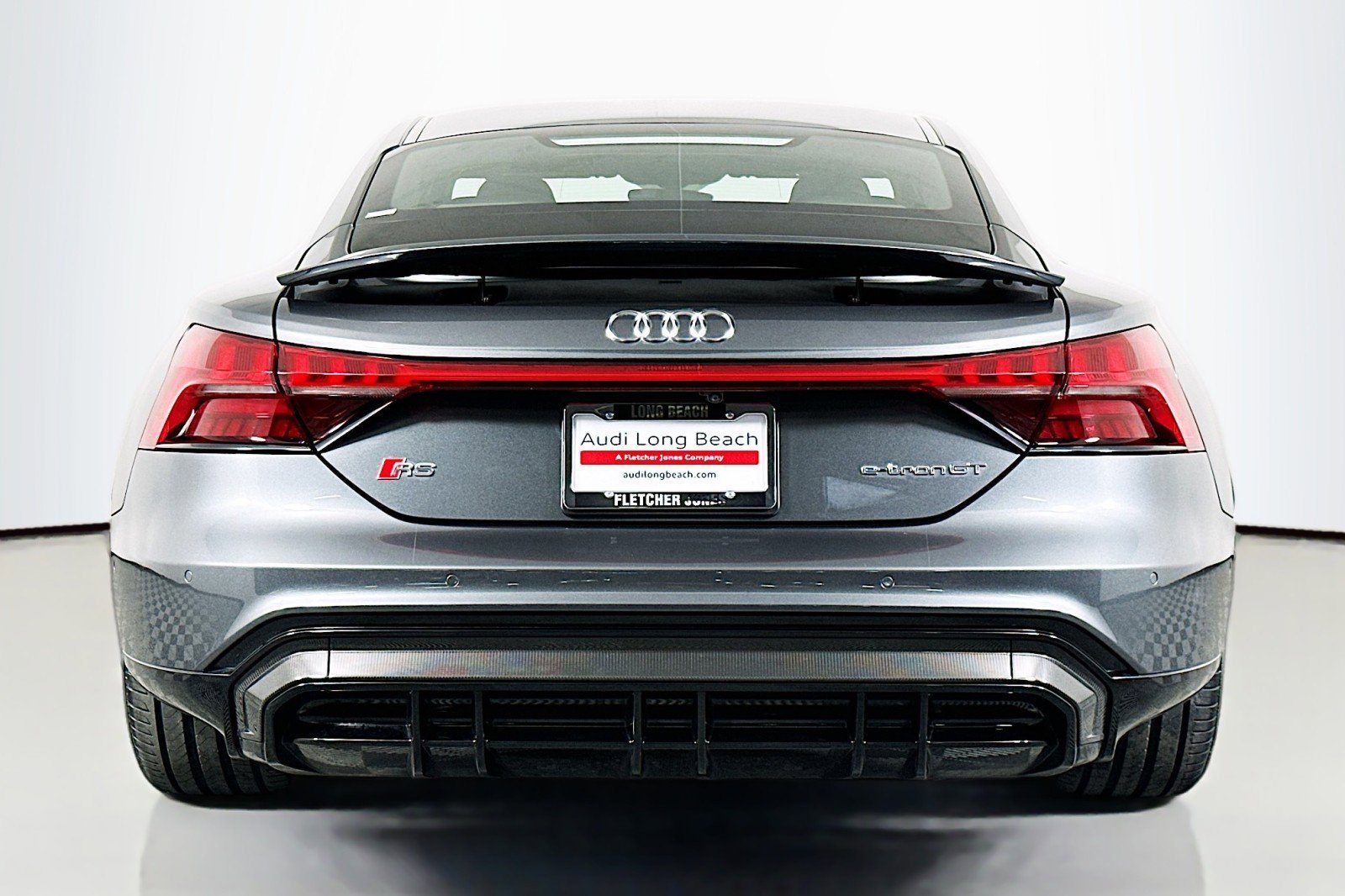 Used 2023 Audi RS e-tron GT AWD/4WD image 3