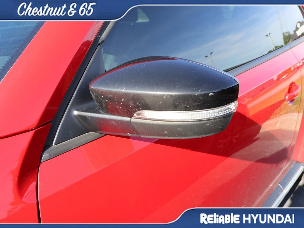 Used 2014 Volkswagen Beetle R-Line FWD image 13