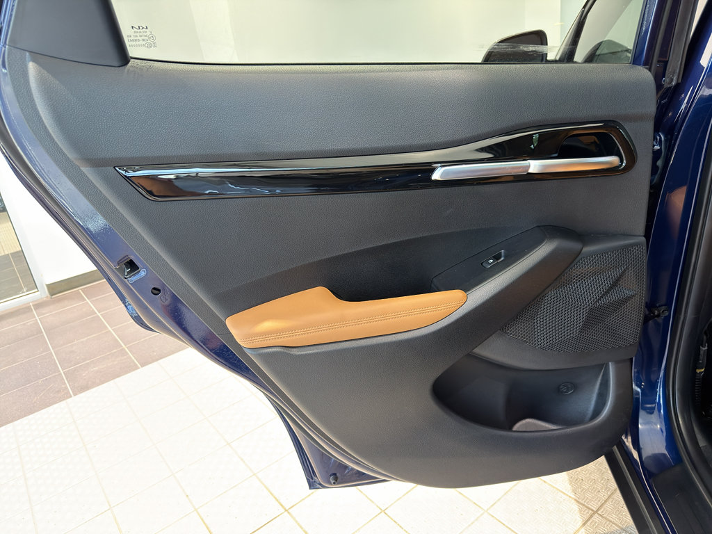 Used 2025 Kia Seltos EX w/ EX Sunroof Package FWD image 19
