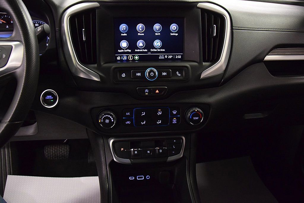 Used 2024 GMC Terrain SLE image 24