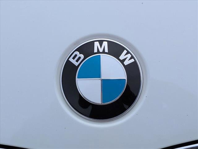 Used 2022 BMW 330i xDrive Sedan w/ Driving Assistance Package image 11