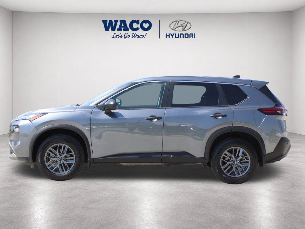 Used 2022 Nissan Rogue S FWD image 5