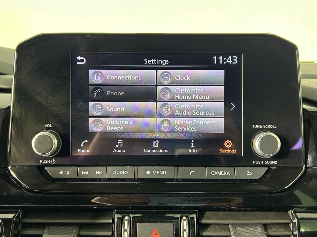 Used 2023 Nissan Pathfinder SV AWD/4WD image 19