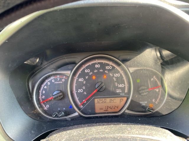 Used 2017 Toyota Yaris L FWD image 19