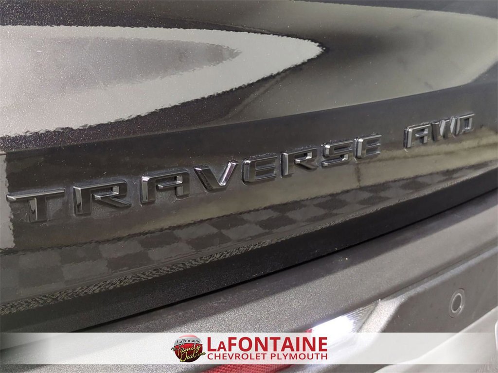 Used 2025 Chevrolet Traverse Z71 w/ Driver Confidence Package image 32