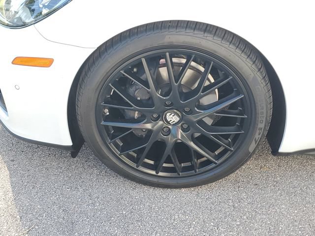 Used 2023 Porsche Panamera RWD image 11