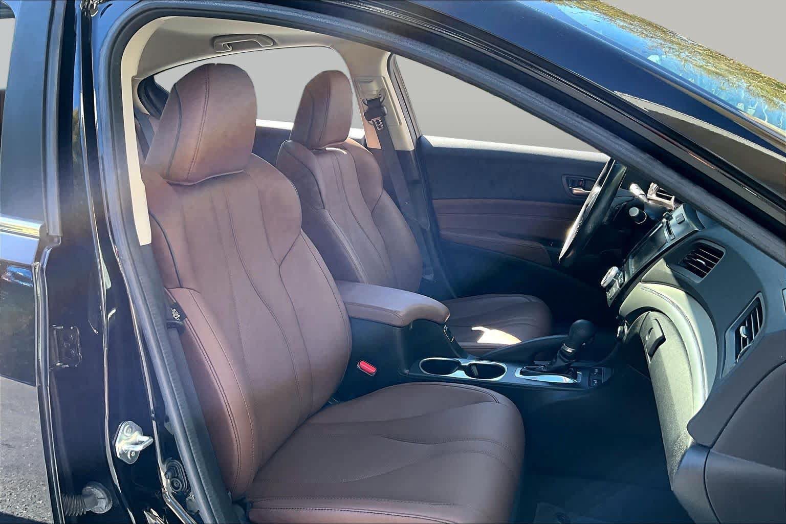 Used 2022 Acura ILX w/ Premium Package FWD image 8