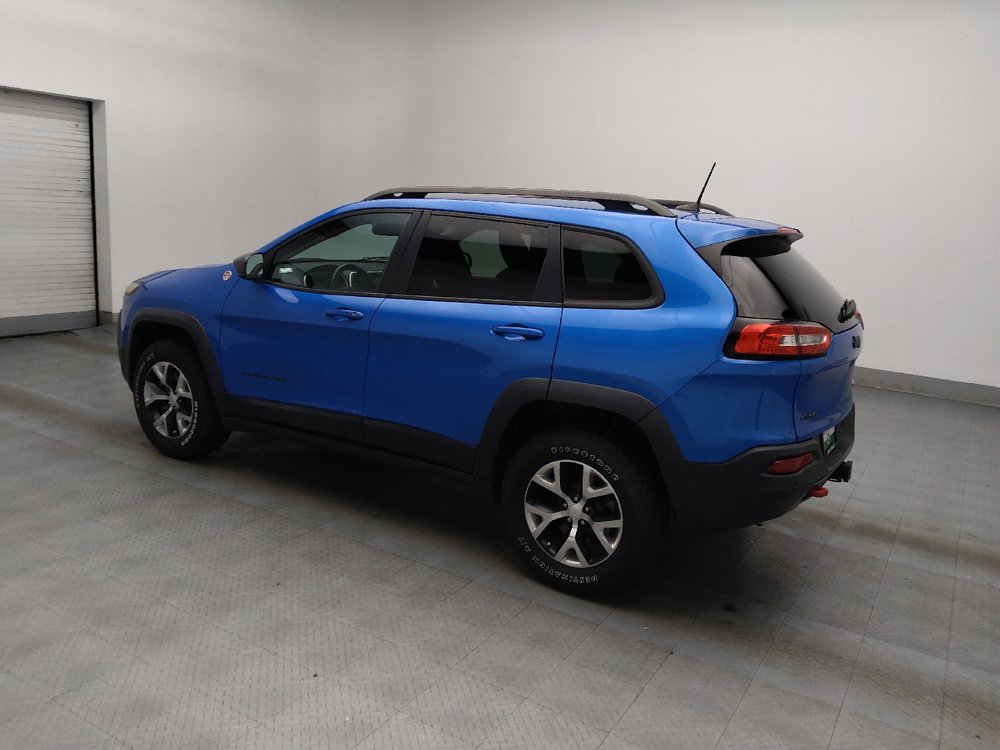 Used 2018 Jeep Cherokee Trailhawk image 3