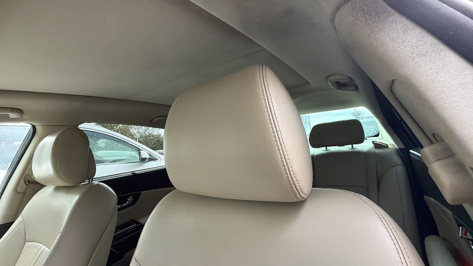 Used 2016 Kia K900 Luxury image 11