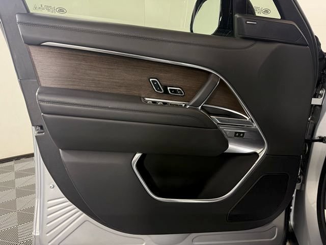Used 2023 Land Rover Range Rover SE AWD/4WD image 28