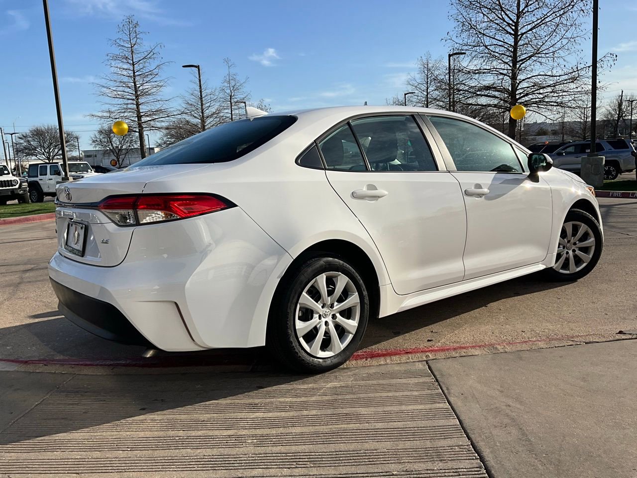 Used 2025 Toyota Corolla LE image 6
