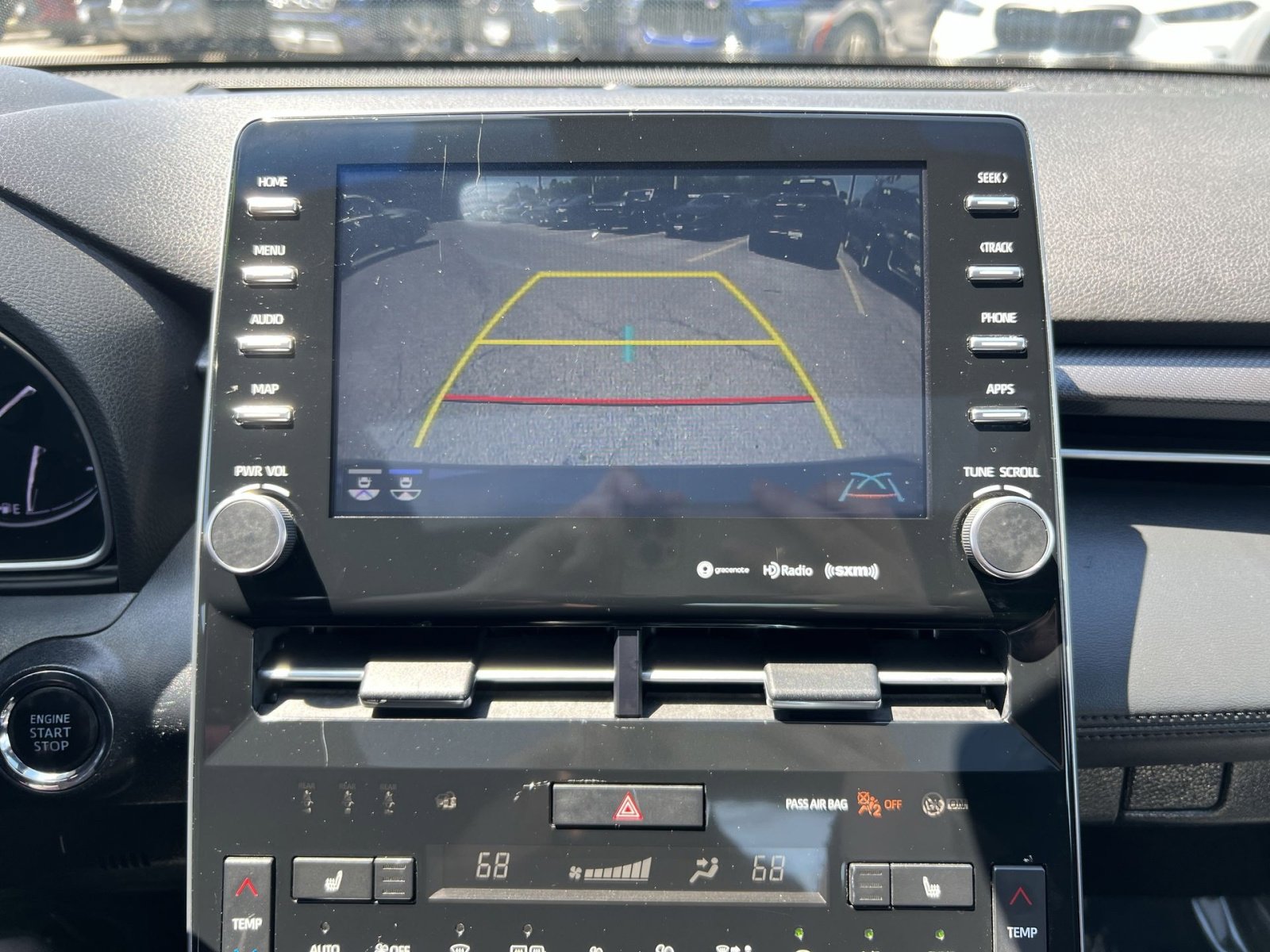 Used 2019 Toyota Avalon XSE w/ All Weather Liner Package FWD image 19
