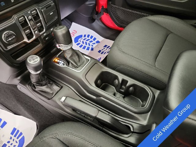 Used 2023 Jeep Wrangler Unlimited w/ Cold Weather Group AWD/4WD image 16