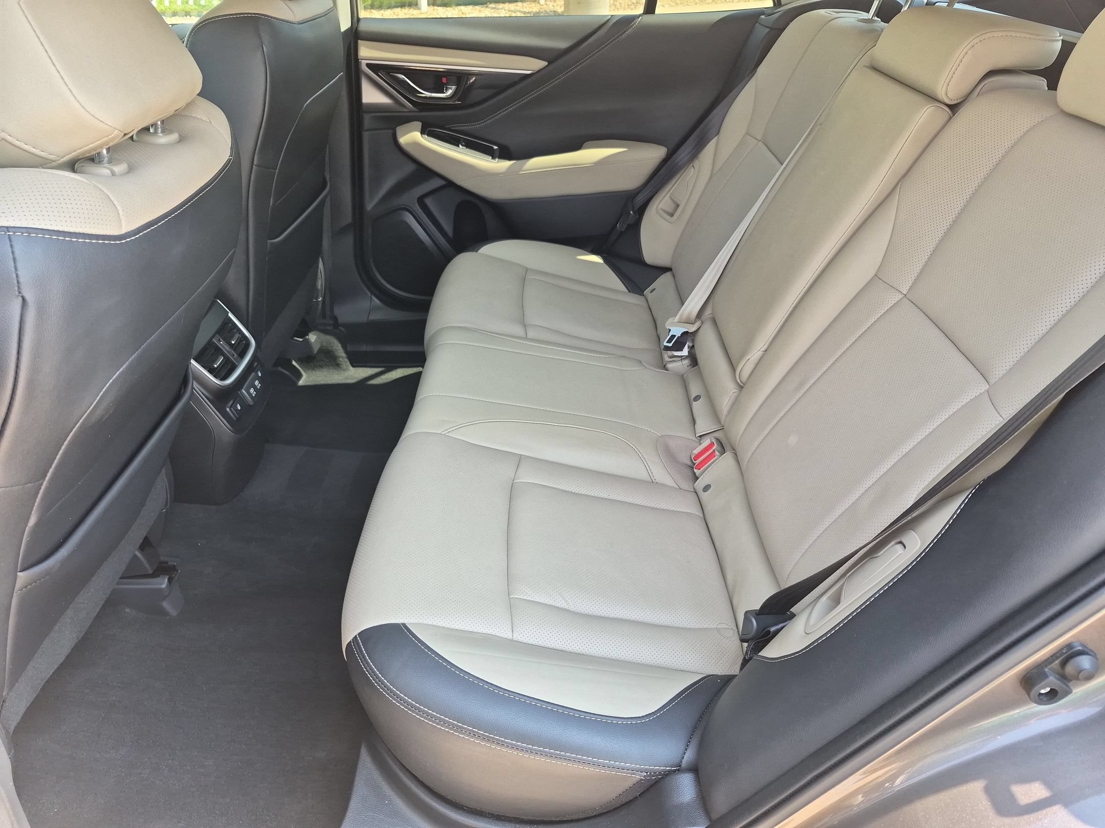Used 2021 Subaru Outback Limited w/ Popular Package #2 AWD/4WD image 24