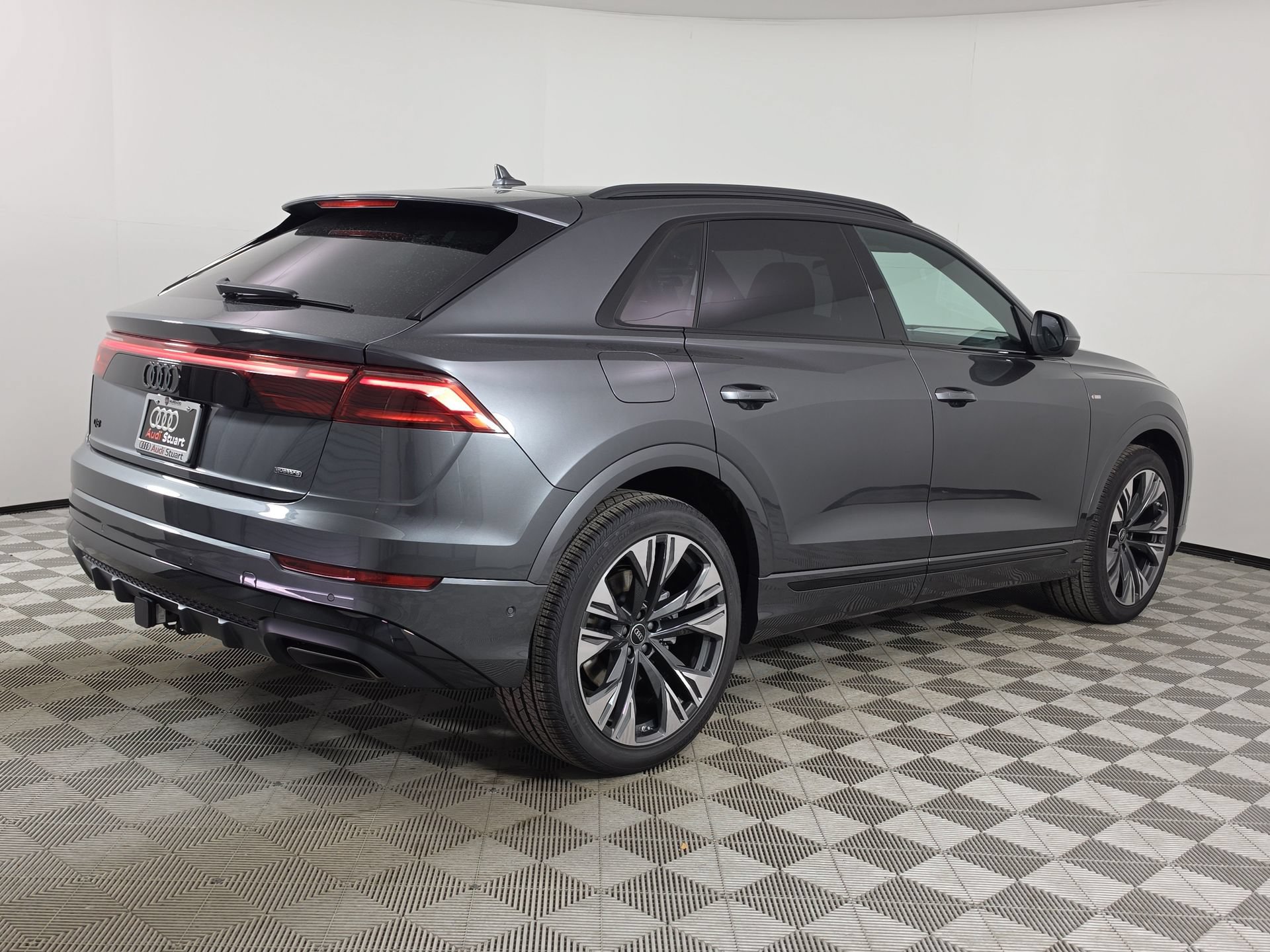New 2026 Audi Q8 Premium Plus AWD/4WD image 7