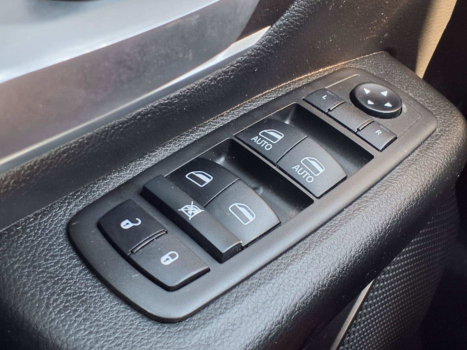 Used 2021 RAM 1500 Big Horn AWD/4WD image 10