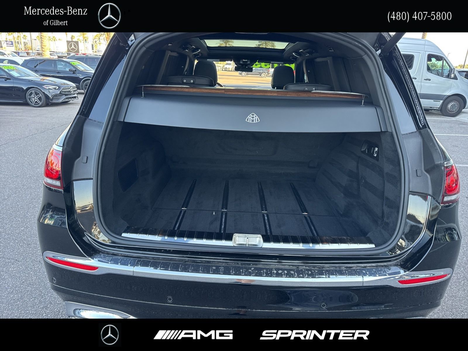 Used 2023 Mercedes-Benz Maybach GLS 600 4MATIC image 6