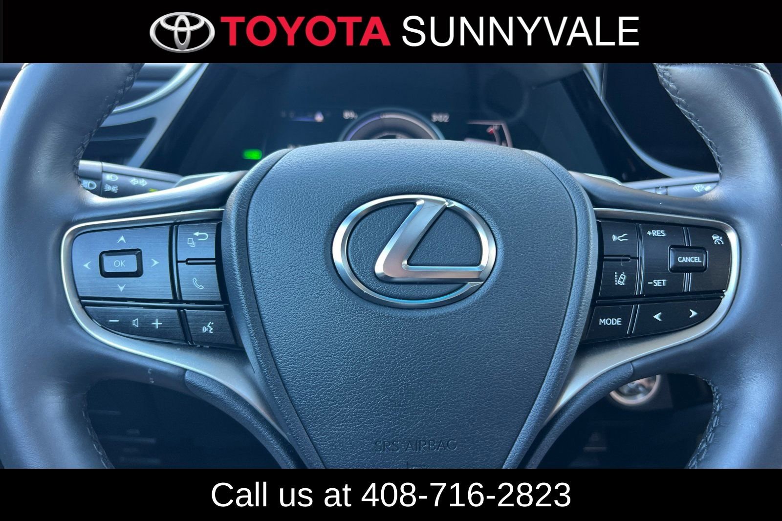 Used 2025 Lexus ES 300h w/ Premium Package image 26