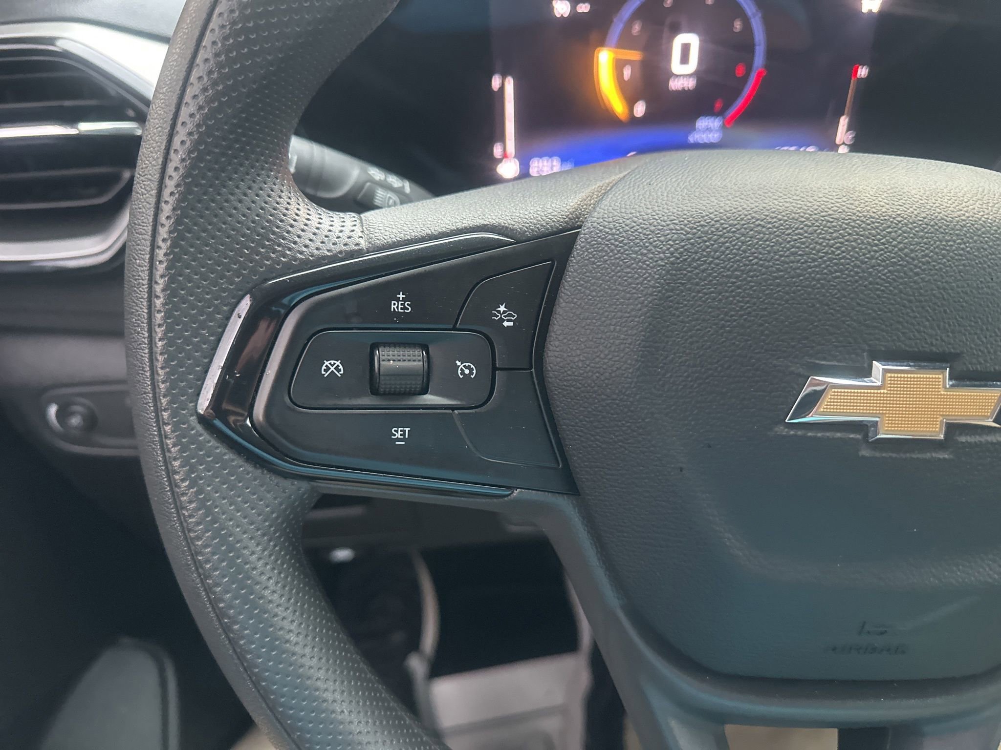 Used 2025 Chevrolet TrailBlazer LT FWD image 22