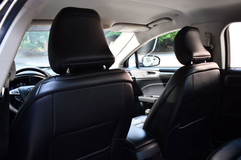 Used 2017 Ford Fusion Energi SE image 38