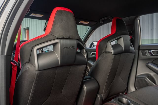Used 2025 Honda Civic Type R image 36