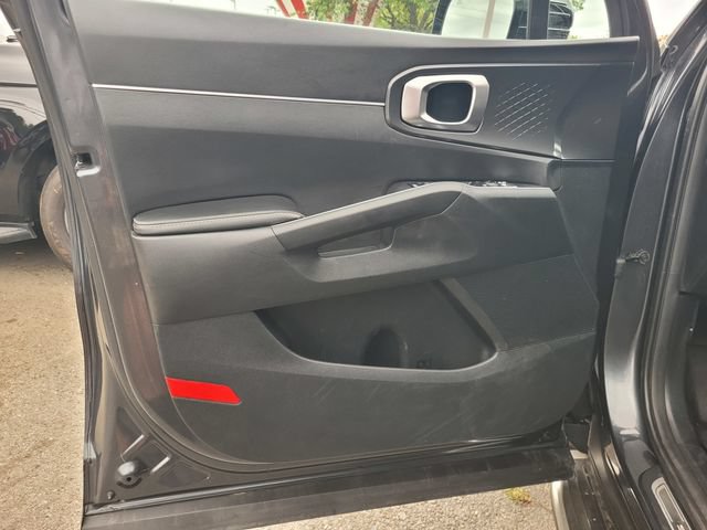 Used 2022 Kia Sorento S FWD image 16
