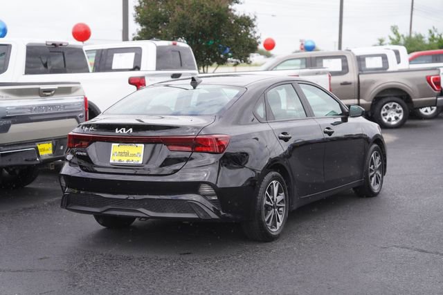 Used 2022 Kia Forte LXS image 6