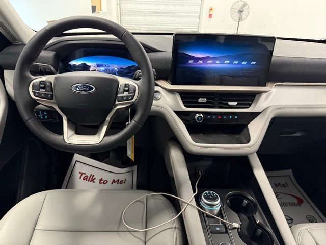New 2026 Ford Explorer Active w/ Active Comfort Package RWD image 21