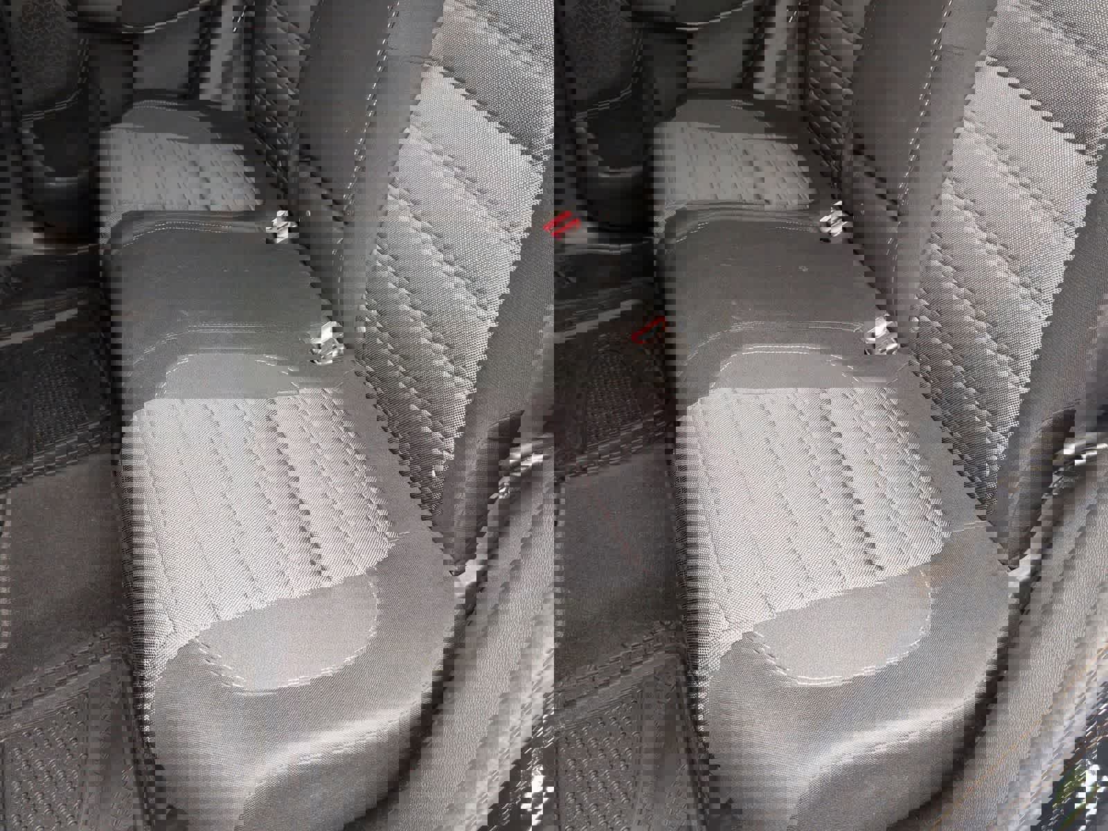 Used 2017 Honda CR-V LX image 19