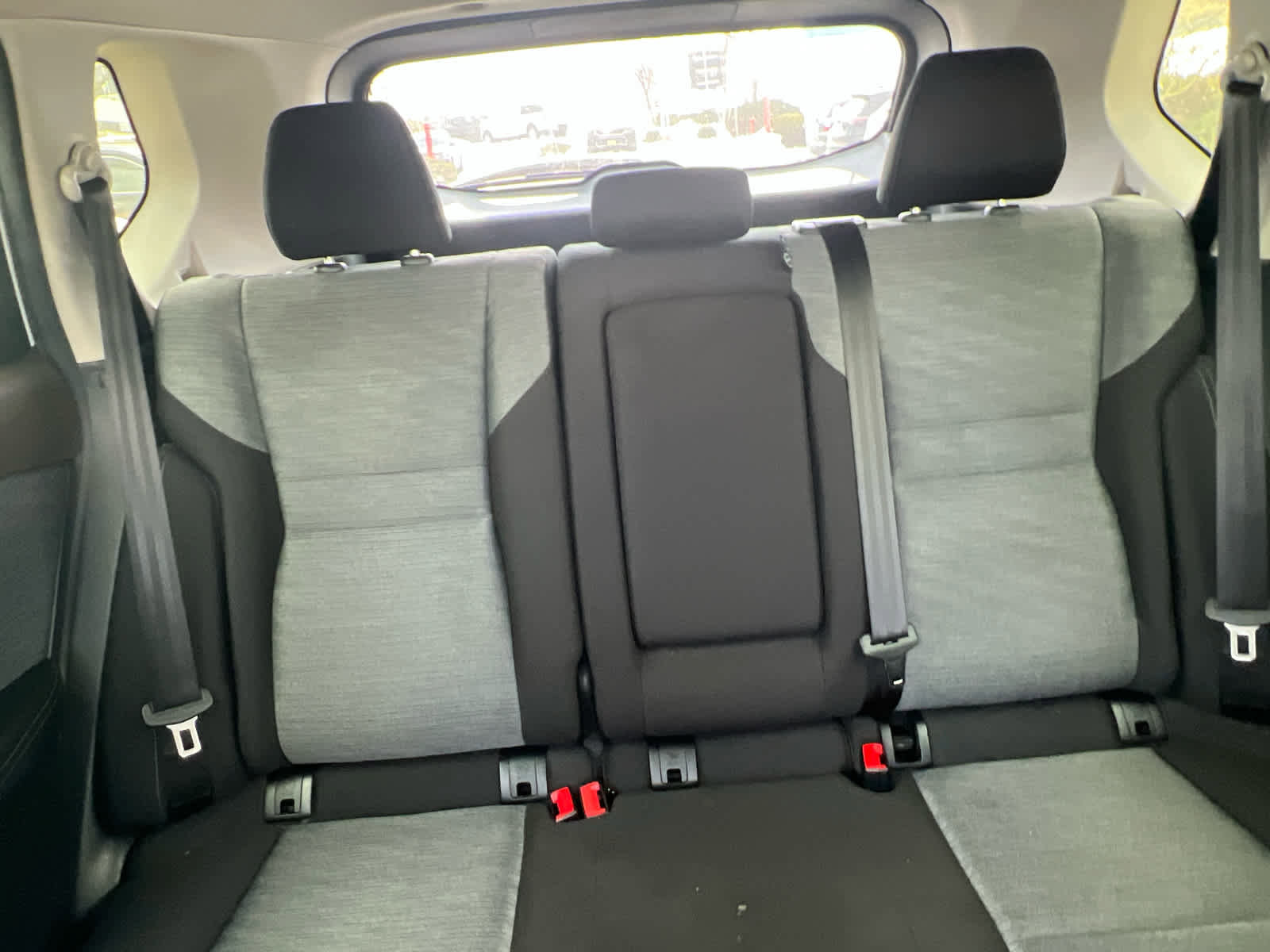 Used 2023 Nissan Rogue SV image 30