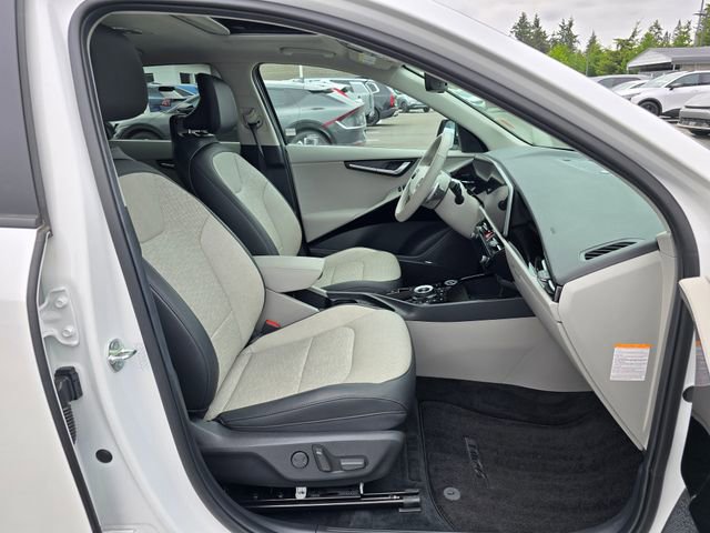 Certified 2024 Kia Niro Wave w/ Wave Preserve Package FWD image 13