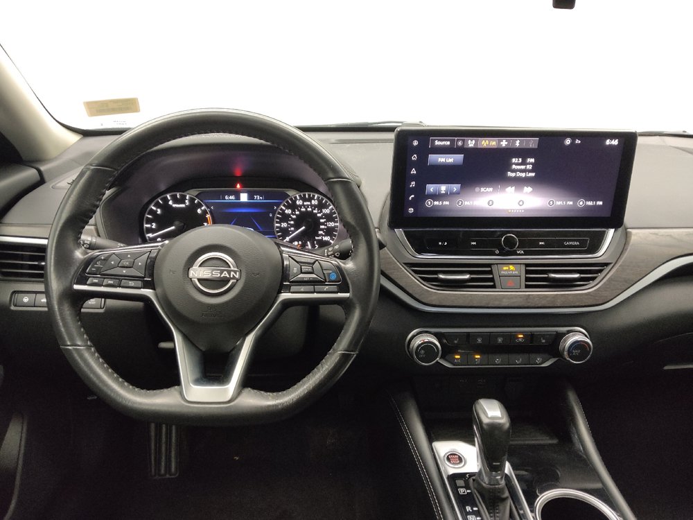 Used 2023 Nissan Altima 2.5 SV w/ SV Premium Package AWD/4WD image 22