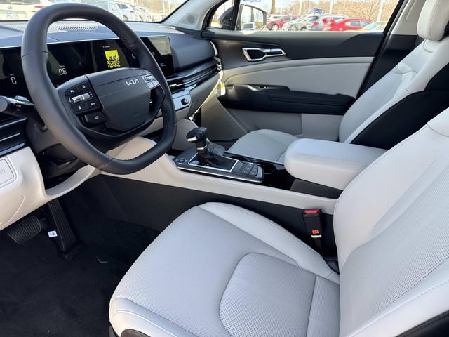 New 2026 Kia Sportage EX FWD image 12