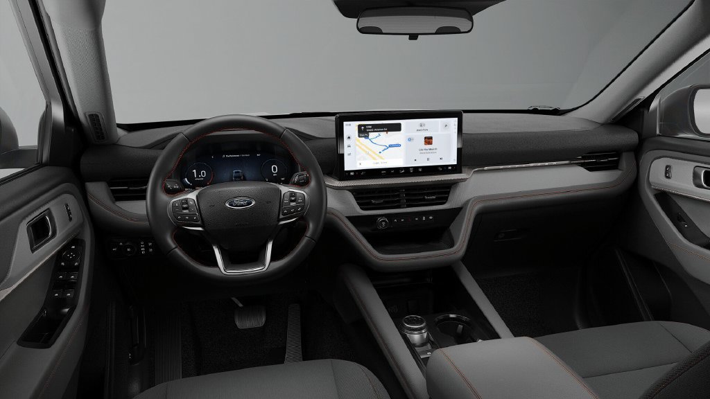 New 2026 Ford Explorer Active AWD/4WD image 7