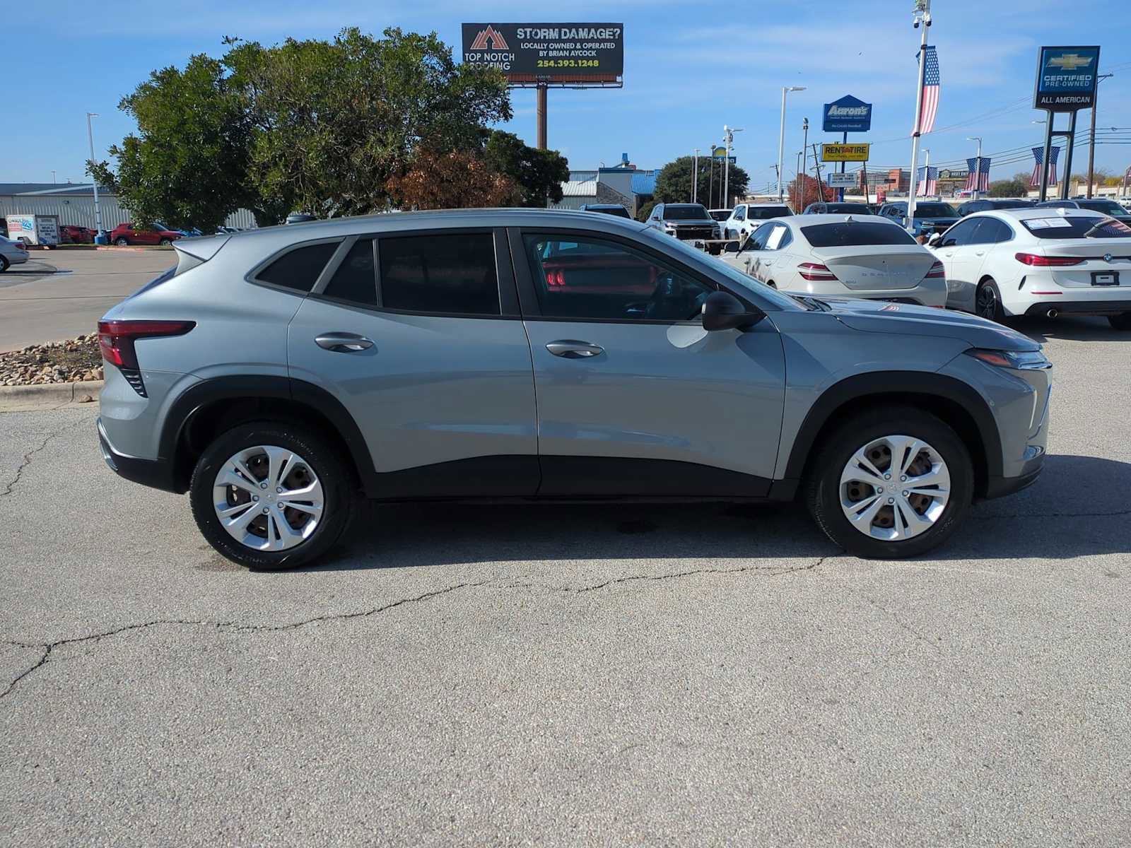 Used 2024 Chevrolet Trax LS image 9