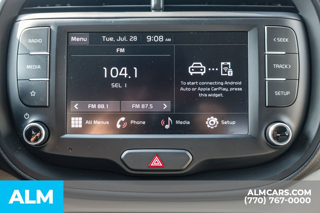 Used 2025 Kia Soul LX w/ LX Technology Package FWD image 36