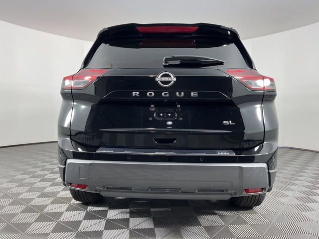 Used 2025 Nissan Rogue SL image 9