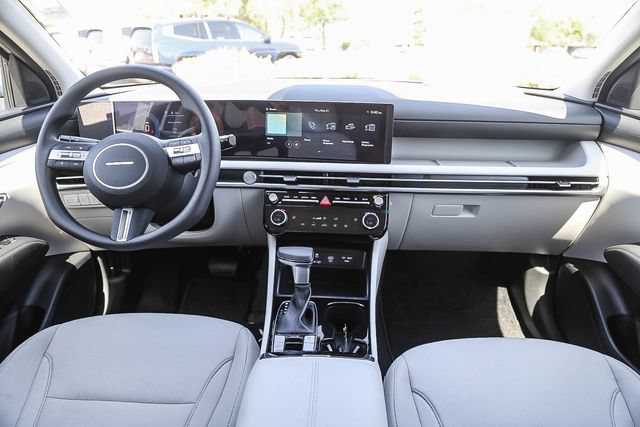 New 2026 Hyundai Tucson SEL FWD image 13