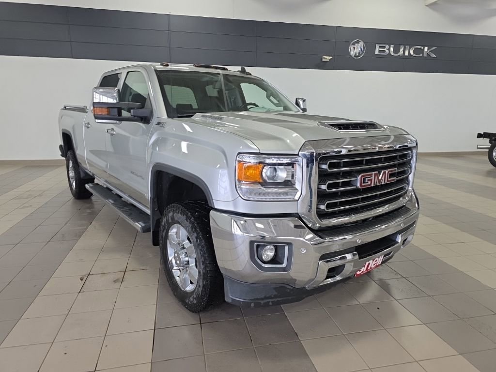 Used 2019 GMC Sierra 3500 SLT w/ Duramax Plus Package AWD/4WD image 7