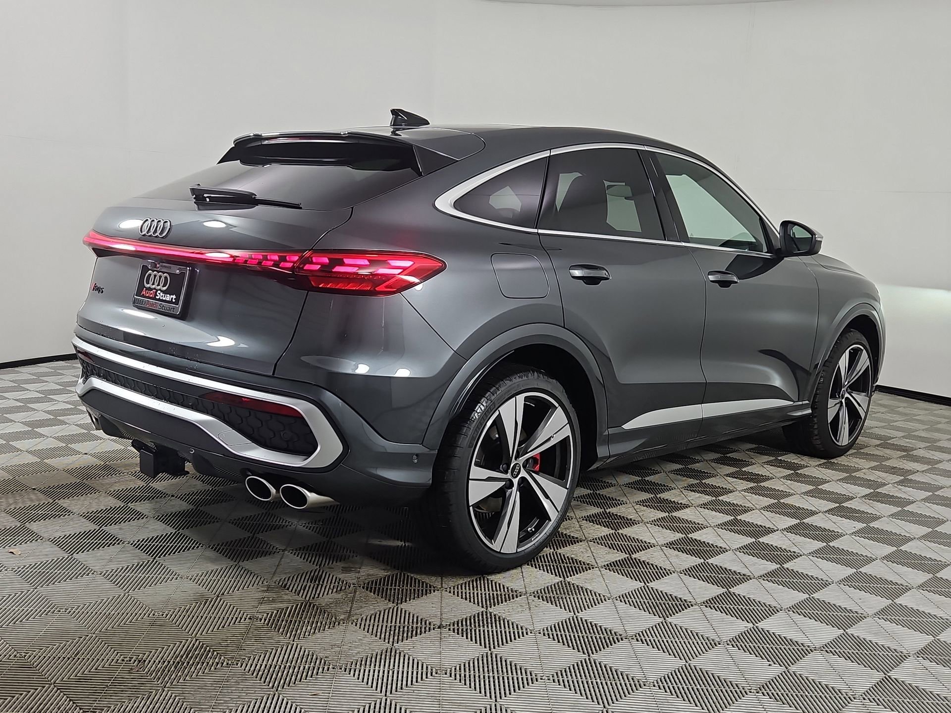 New 2026 Audi SQ5 Premium Plus AWD/4WD image 7