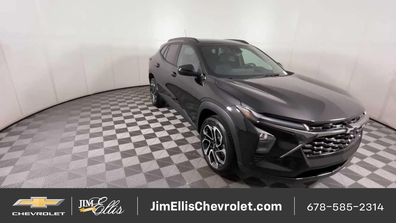 Certified 2025 Chevrolet Trax RS w/ Sunroof Package FWD image 2