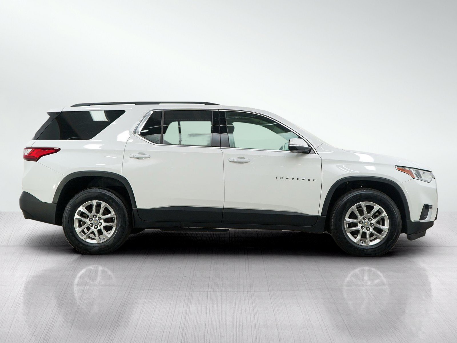 Used 2019 Chevrolet Traverse LT AWD/4WD image 6