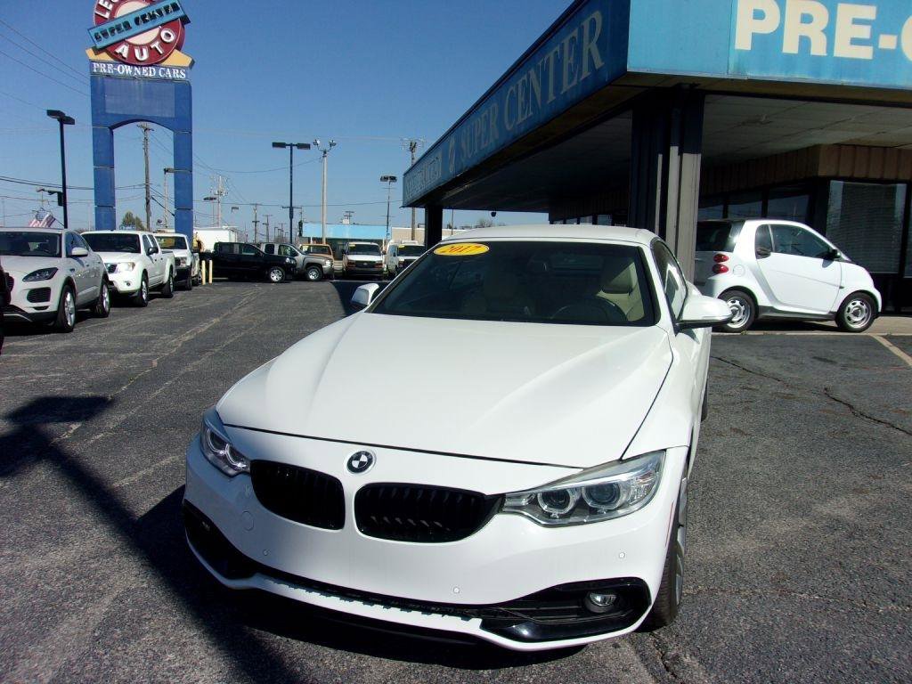 Used 2017 BMW 430i Convertible image 3