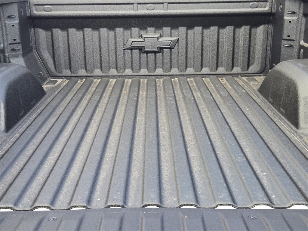 New 2026 Chevrolet Silverado 1500 ZR2 image 18