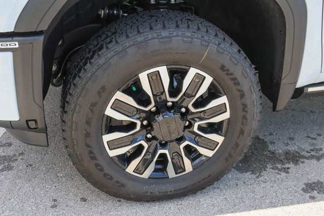 New 2026 GMC Sierra 2500 Denali Ultimate AWD/4WD image 7