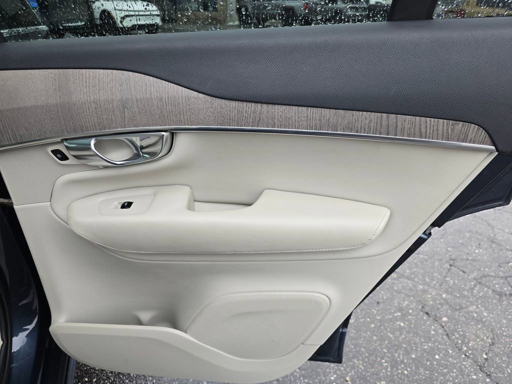 Used 2023 Volvo XC90 B6 Plus w/ Protection Package Premier image 48