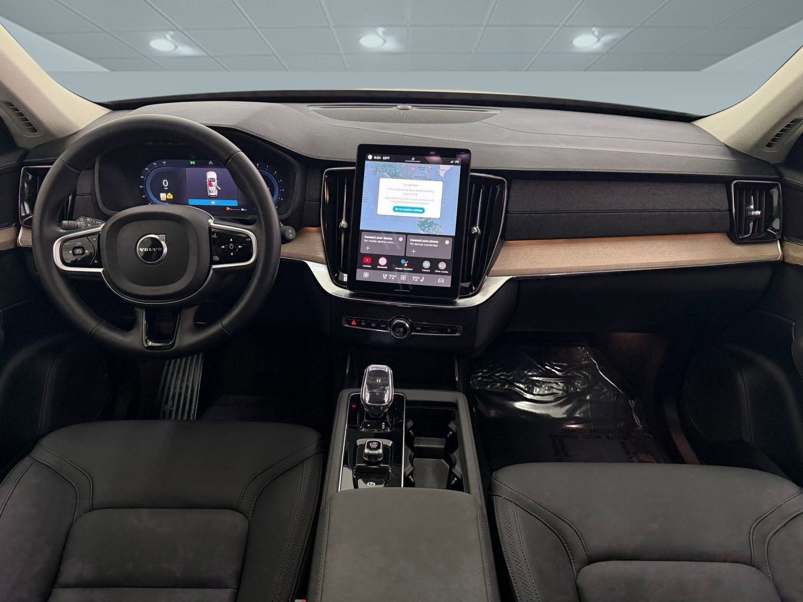 Used 2025 Volvo XC90 B6 Plus image 15