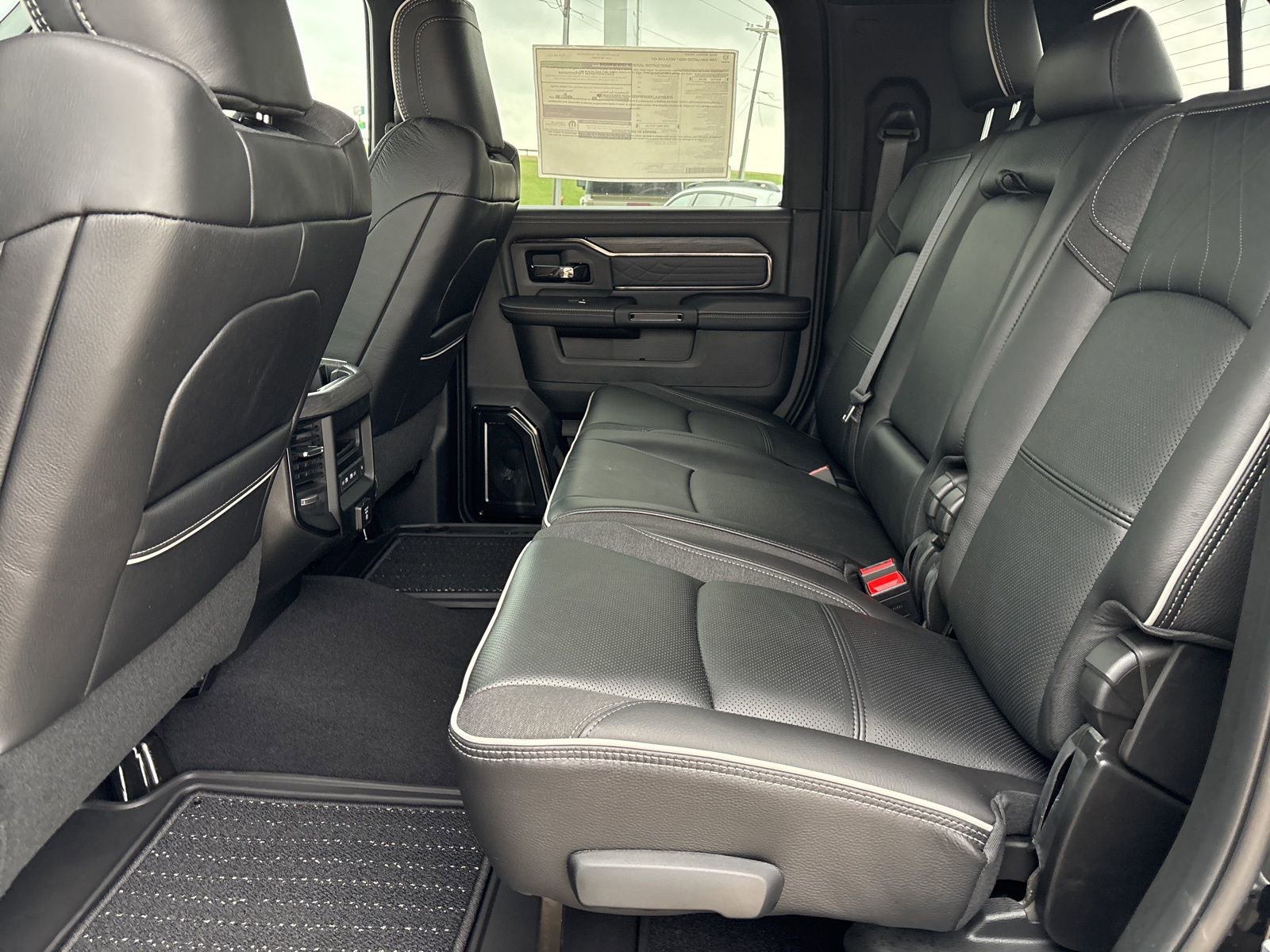 New 2026 RAM 3500 Limited image 17