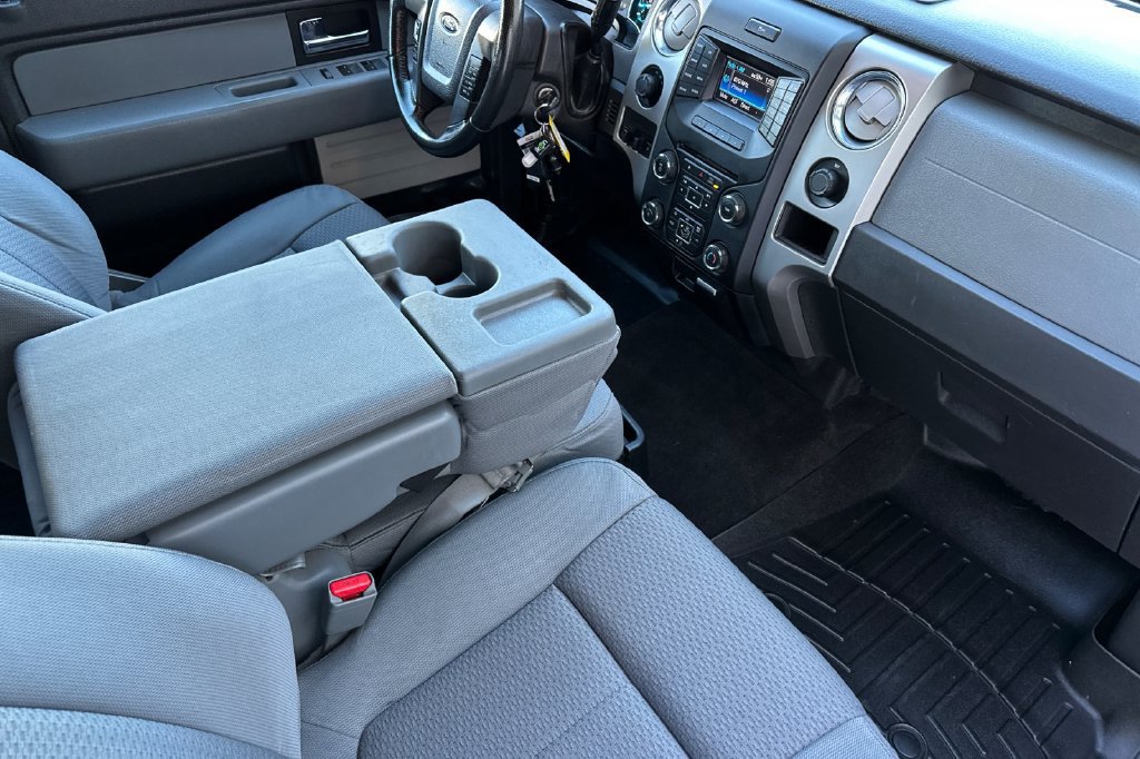 Used 2013 Ford F150 XLT w/ Luxury Equipment Group AWD/4WD image 17