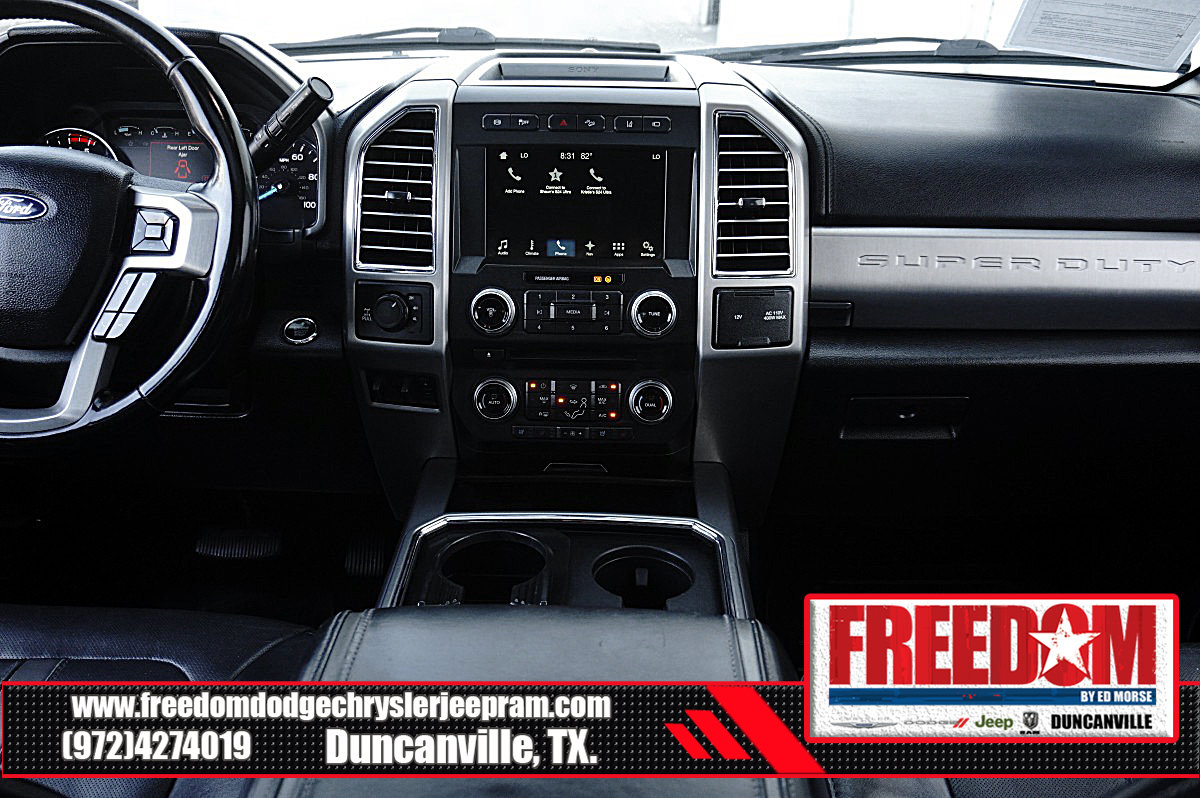 Used 2017 Ford F250 Platinum w/ Platinum Ultimate Package AWD/4WD image 19